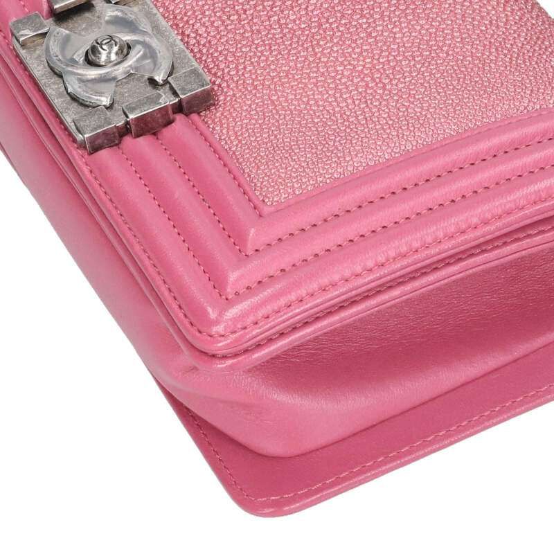 最低価格更新中！ シャネル WS9694 ボーイシャネル20 ラムスキン スティングレイ チェーンショルダーバッグ レディース 20 100％品質保証！