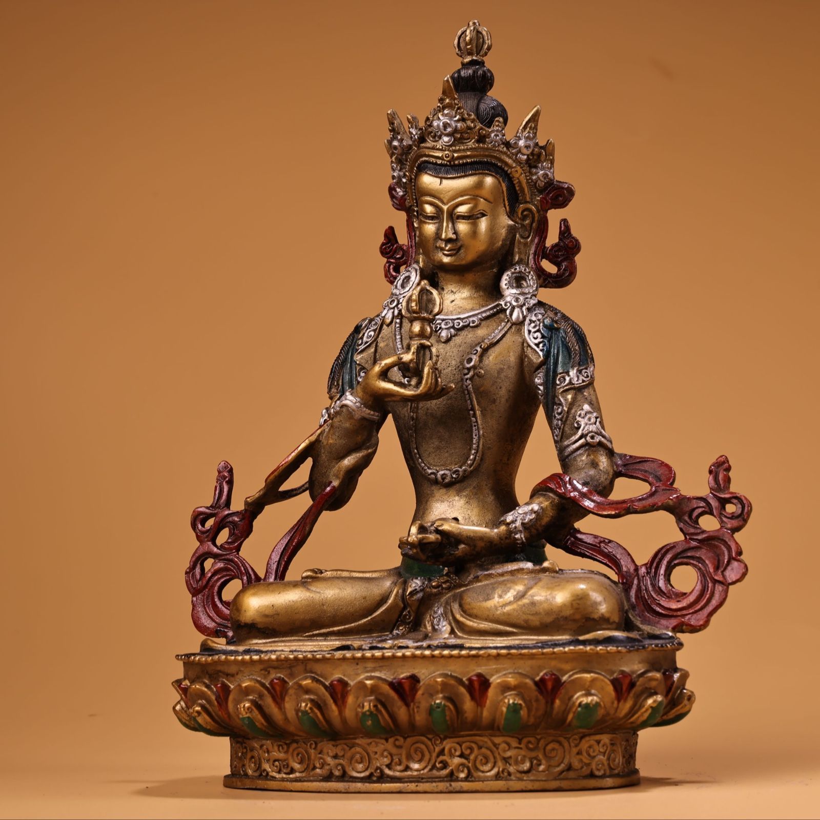 旧家蔵出し 銅製 浮彫 鏨刻 描金 彩繪 金剛薩錘菩薩像 仏像 密宗密教 供養品 古美術品 収集家