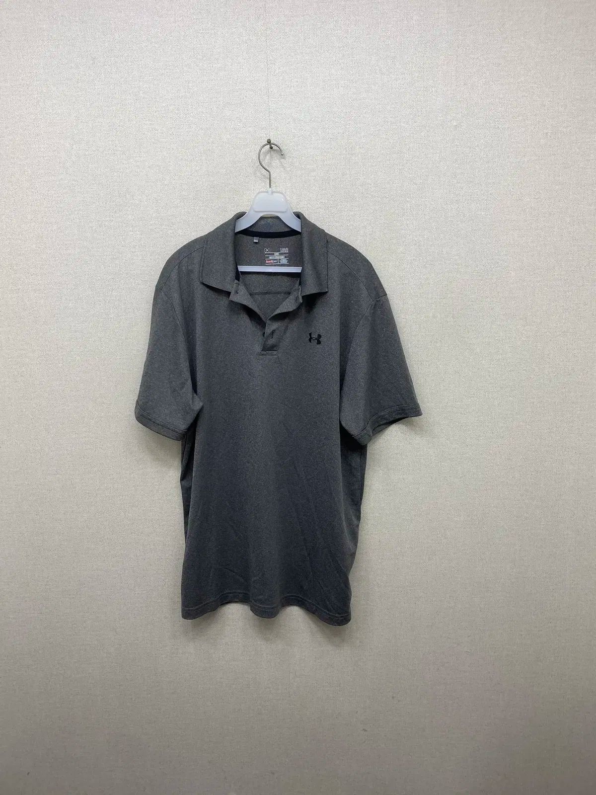 UNDER ARMOUR アンダーアーマー 半袖 (105)