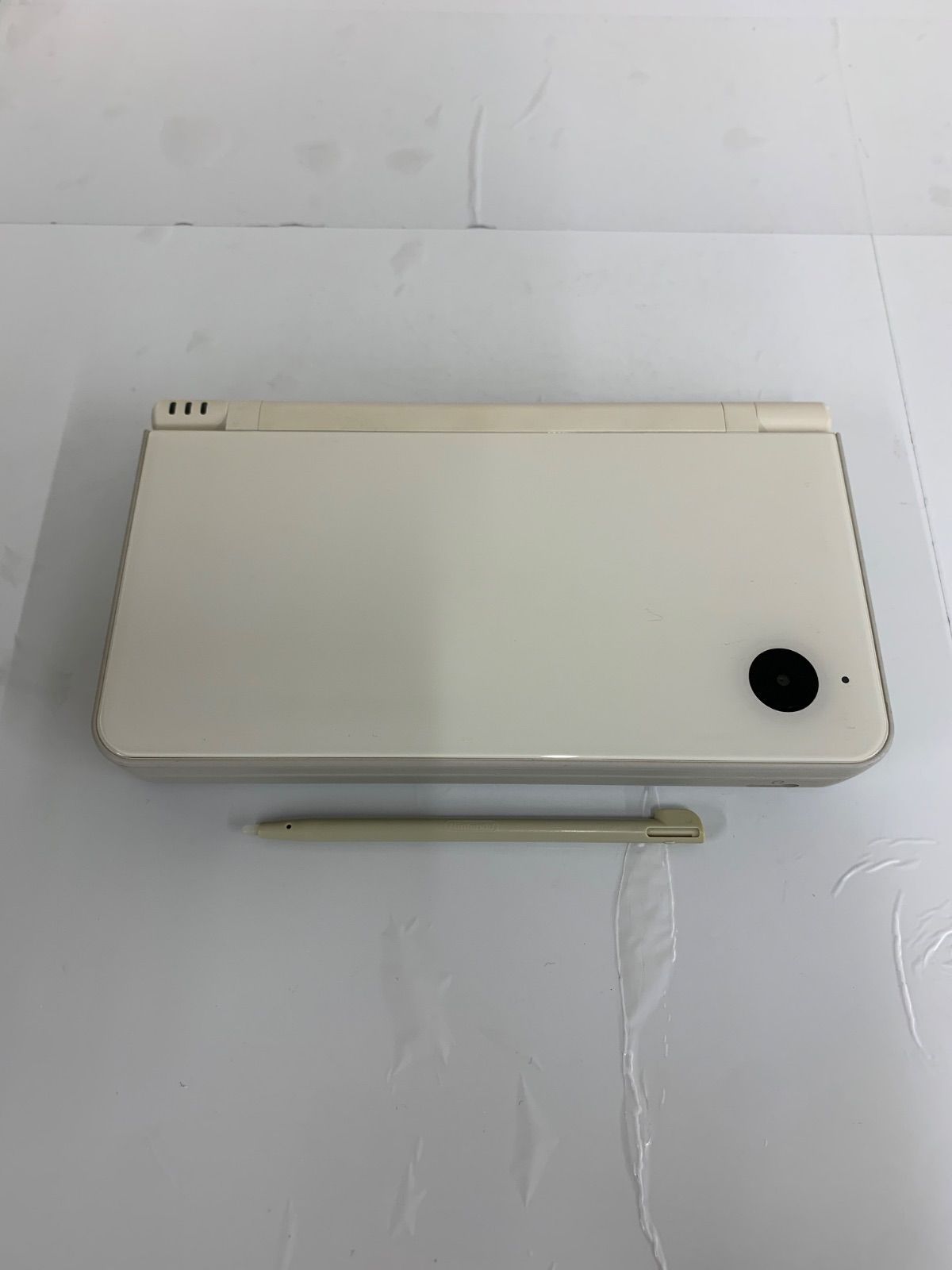 ３ 通電動作 済み Nintendo ニンテンドーDS i LL ホワイト UTL-001 ゲーム機本体 1 UP786_INFO