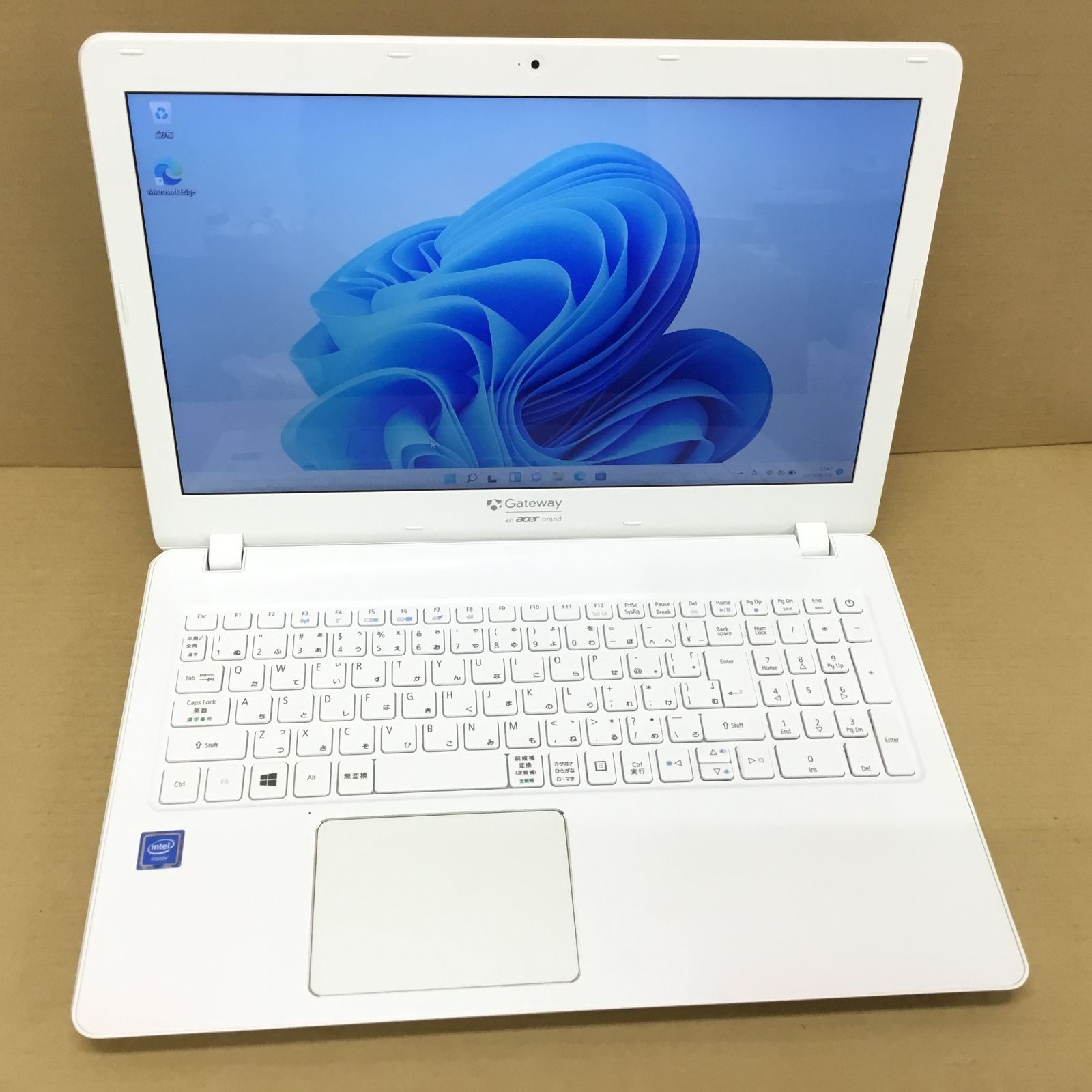 GATEWAY ノートパソコン NE574-H14G C(3855U)-1.6GHZ 4GB 1000GB 15.6