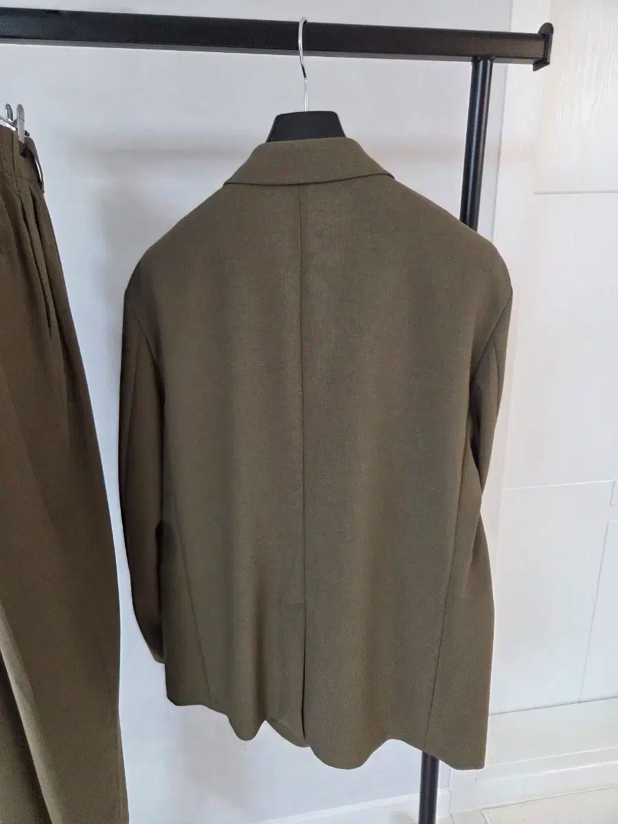 Marni マルニ