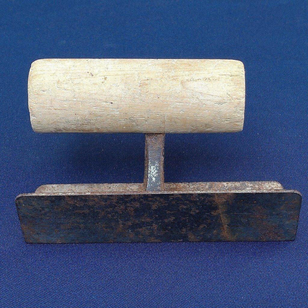 切付鏝