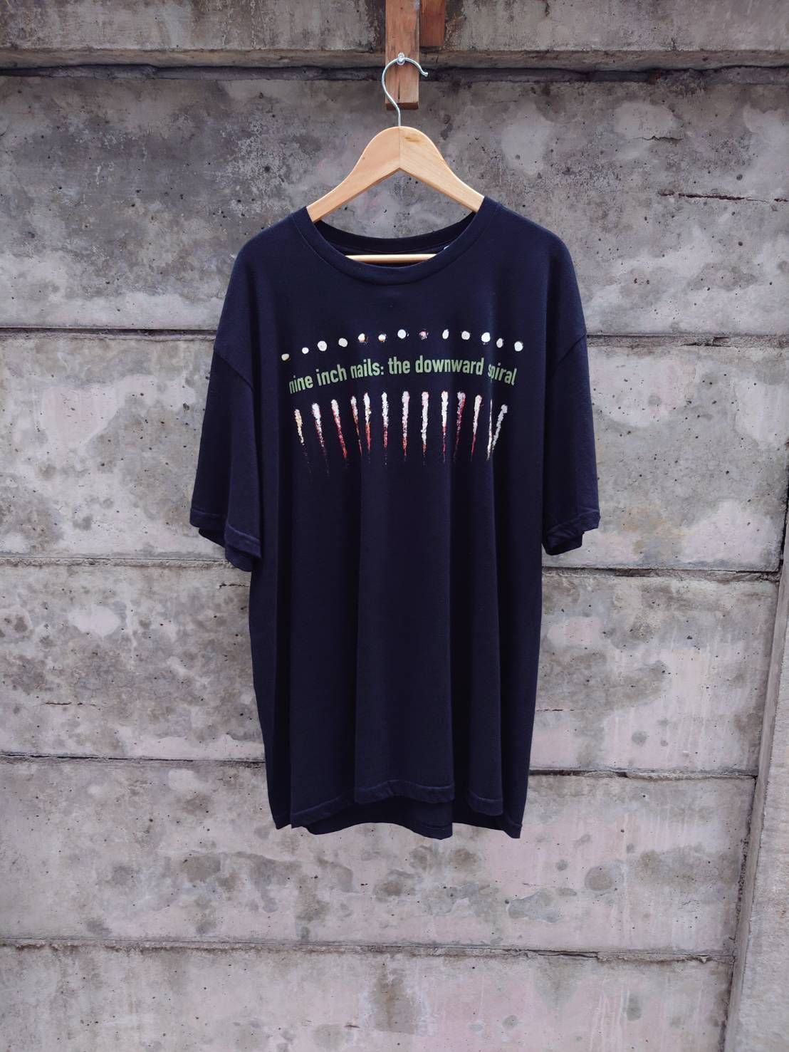 ナイン インチ ネイルズ＿NINE INCH NAILS 新品オフィシャルTシャツ