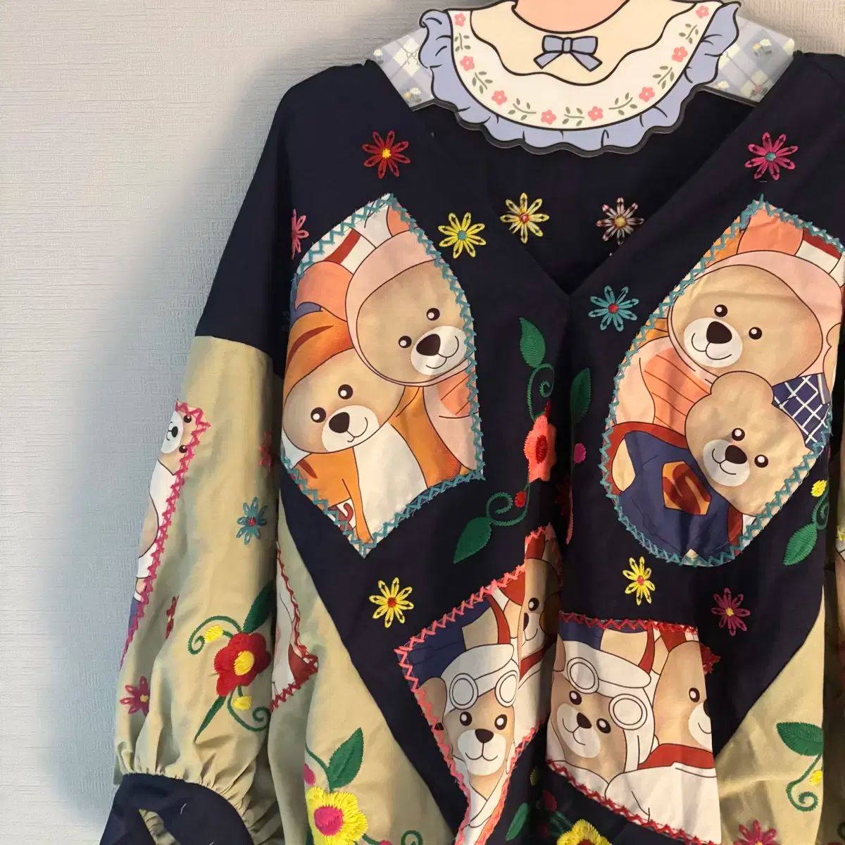 シニアレベル ベア 花刺繍 ブラウス ヴィンテージ