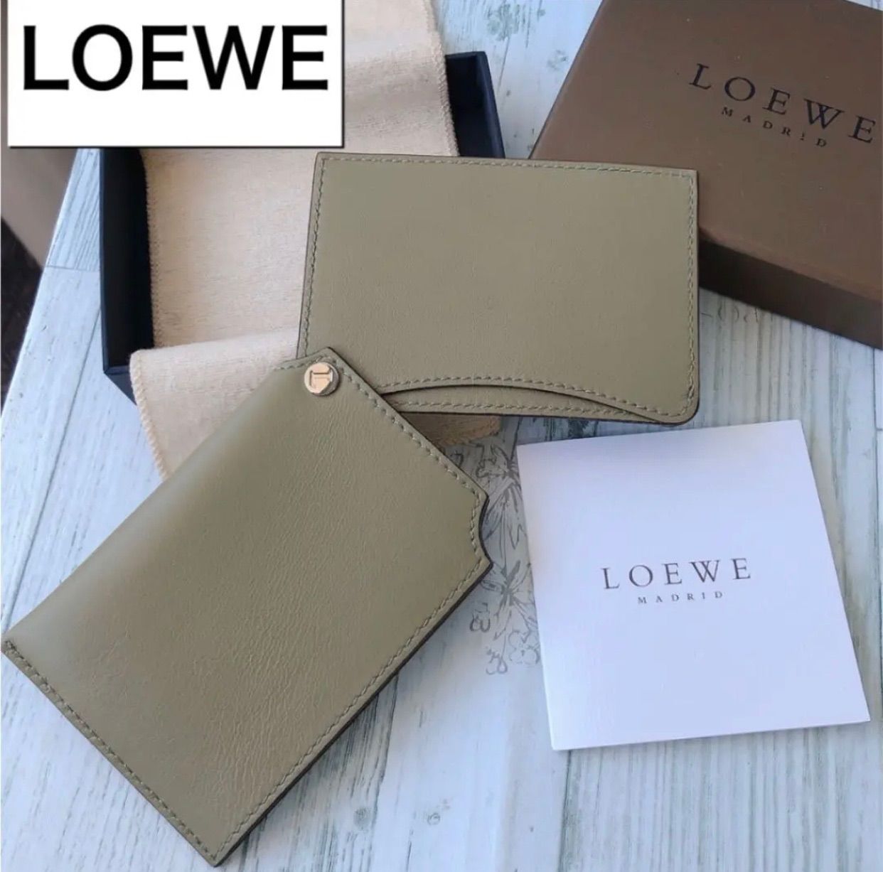 美品 LOEWE ロエベ カードケース 名刺入れ library.umsida.ac.id