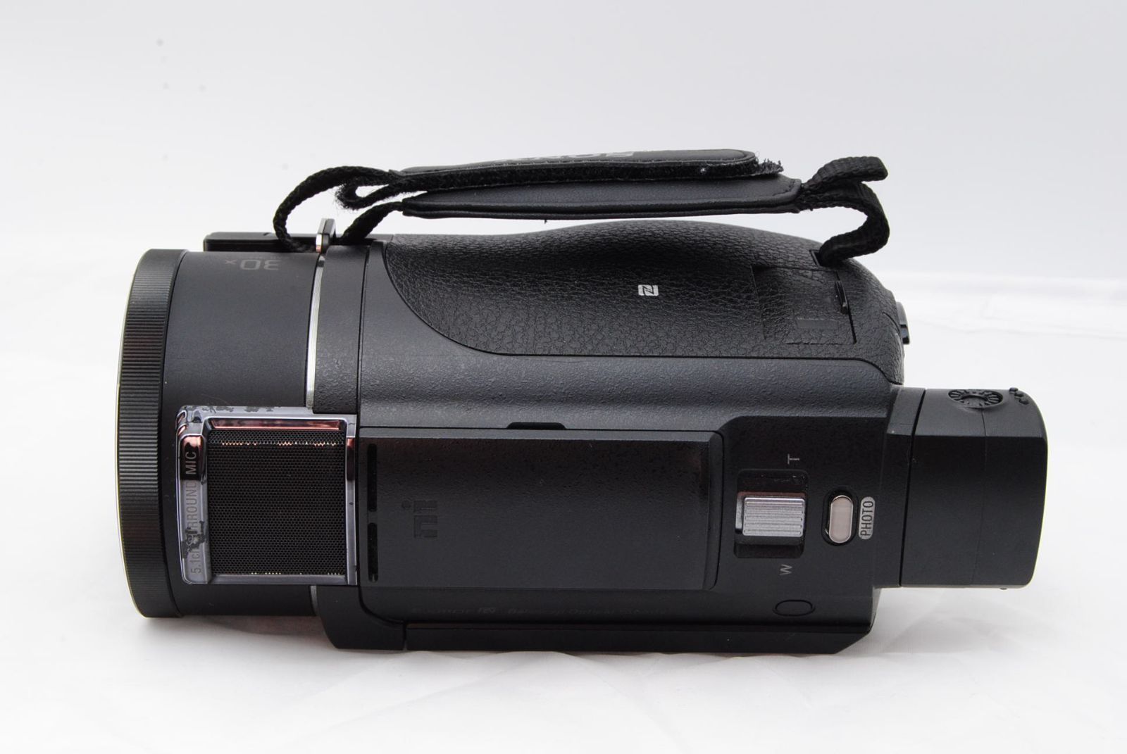 | FDR-AX60