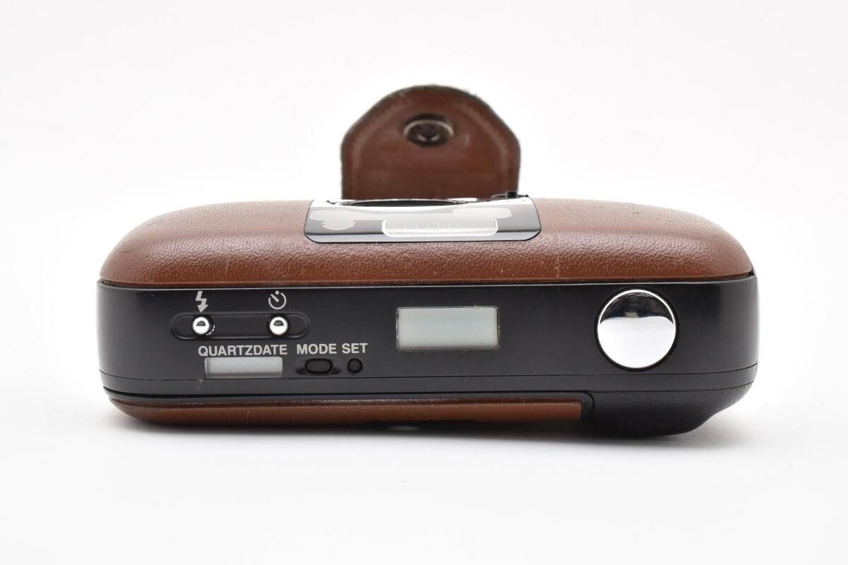 1 コンパクトフィルムカメラ