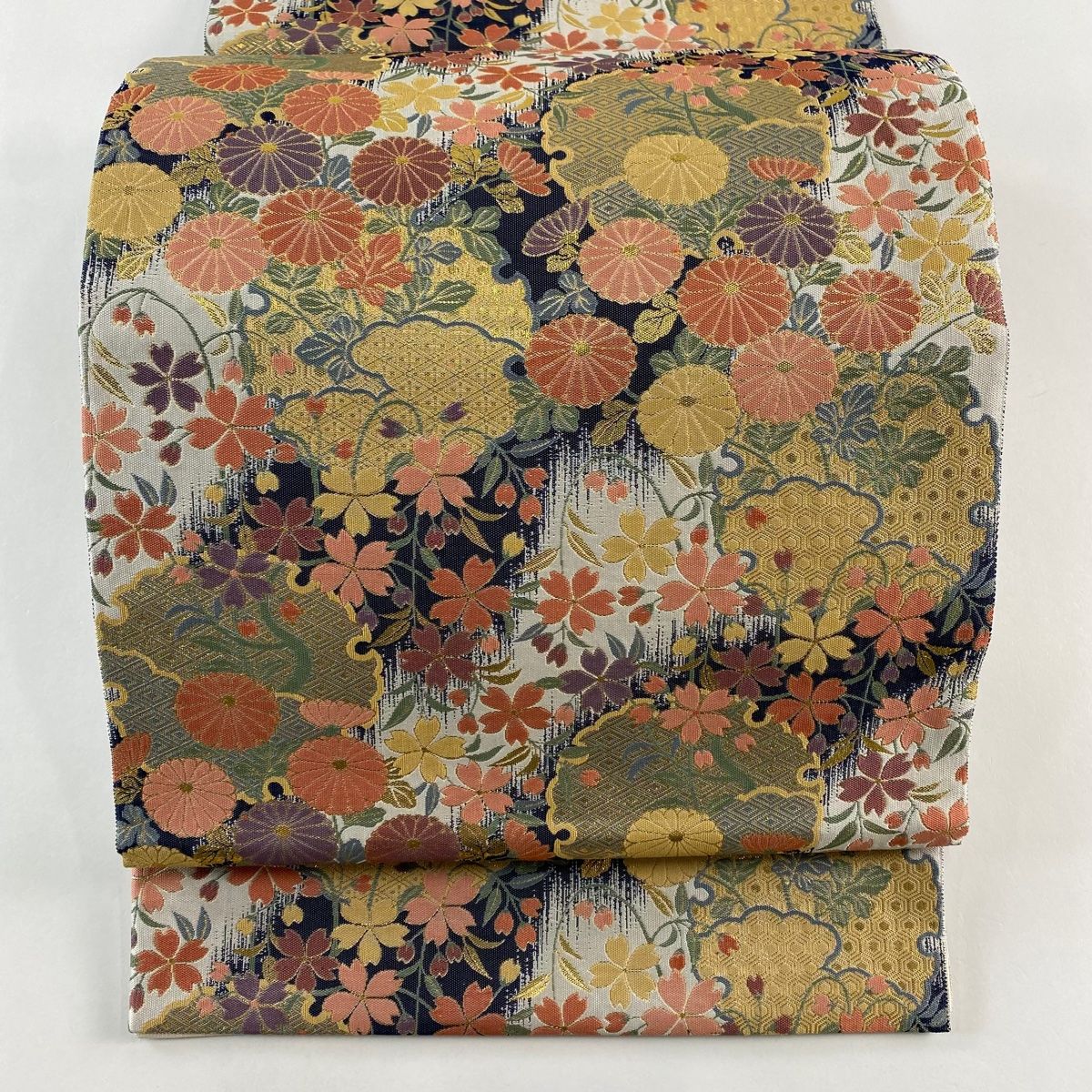 袋帯 秀品 落款 藤三郎 本金箔 雪輪 菊 金糸 箔 ピンク 六通 正絹