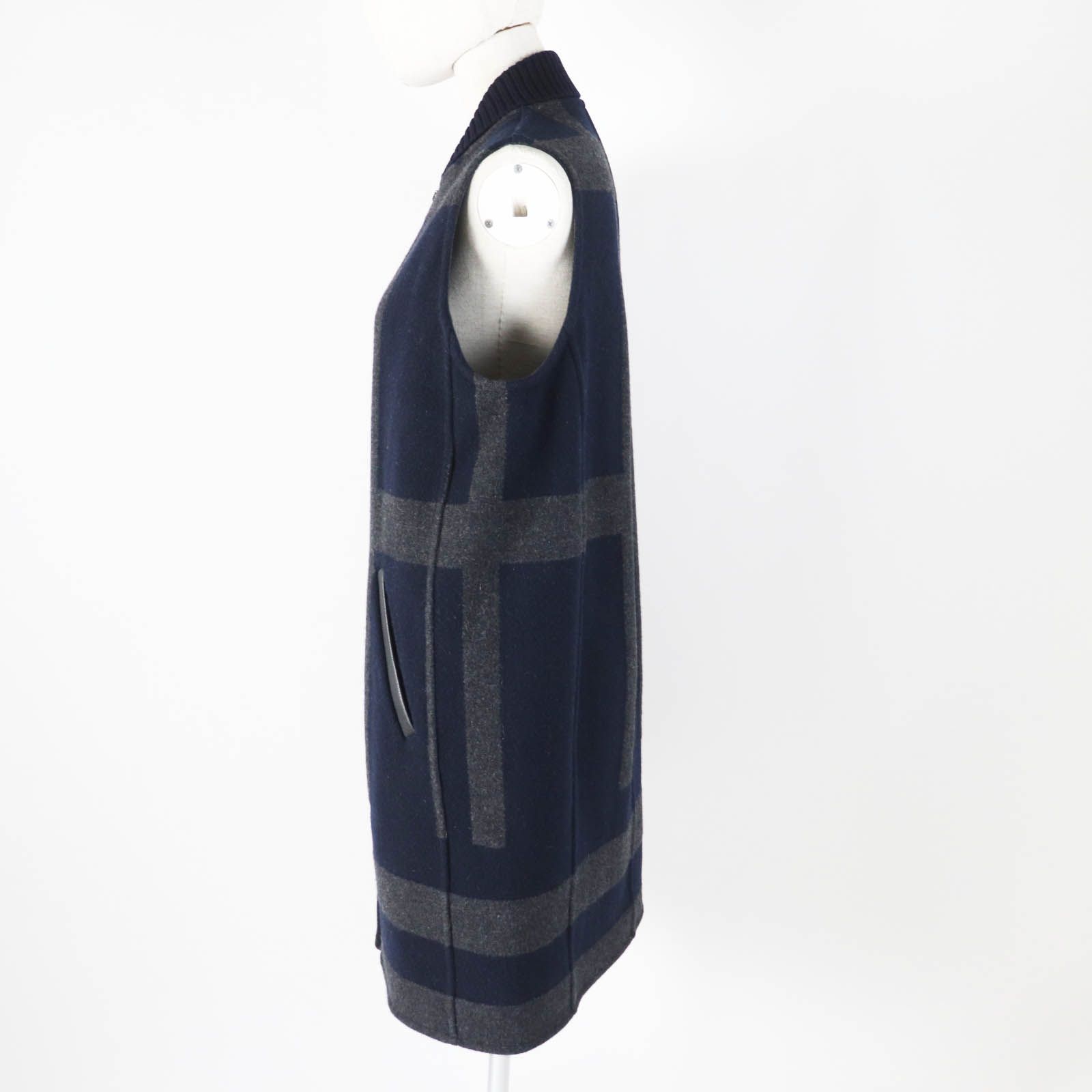 極美品◎HERMES エルメス 20AW Varsity カシミヤ レザーパイピング ロング丈 ジレ／ベスト ネイビー グレー 34 ハンガー付き フランス製 極美品◎HERMES エルメス 20AW Varsity カシミヤ レザー