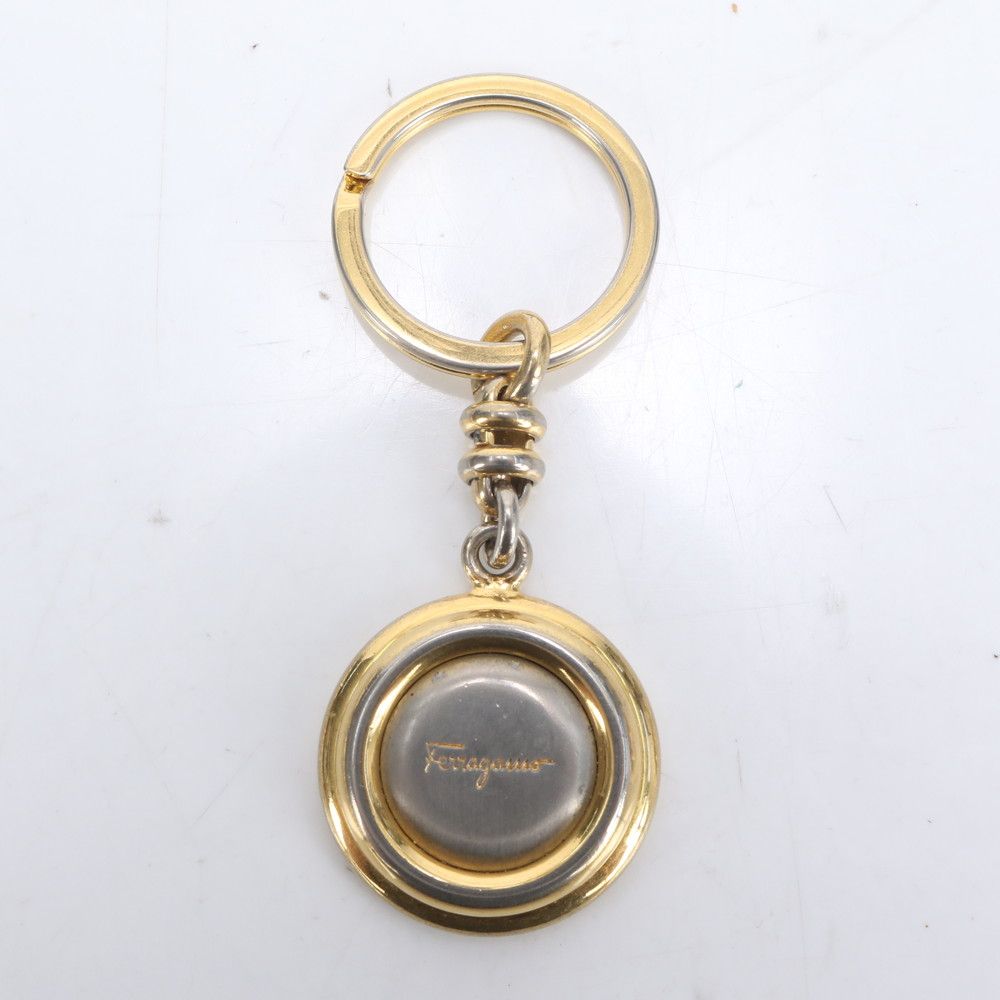 【新品】Ferragamo サルヴァトーレ フェラガモ キーリング チャーム 美品 サルヴァトーレフェラガモ チャーム キーリング ゴールド