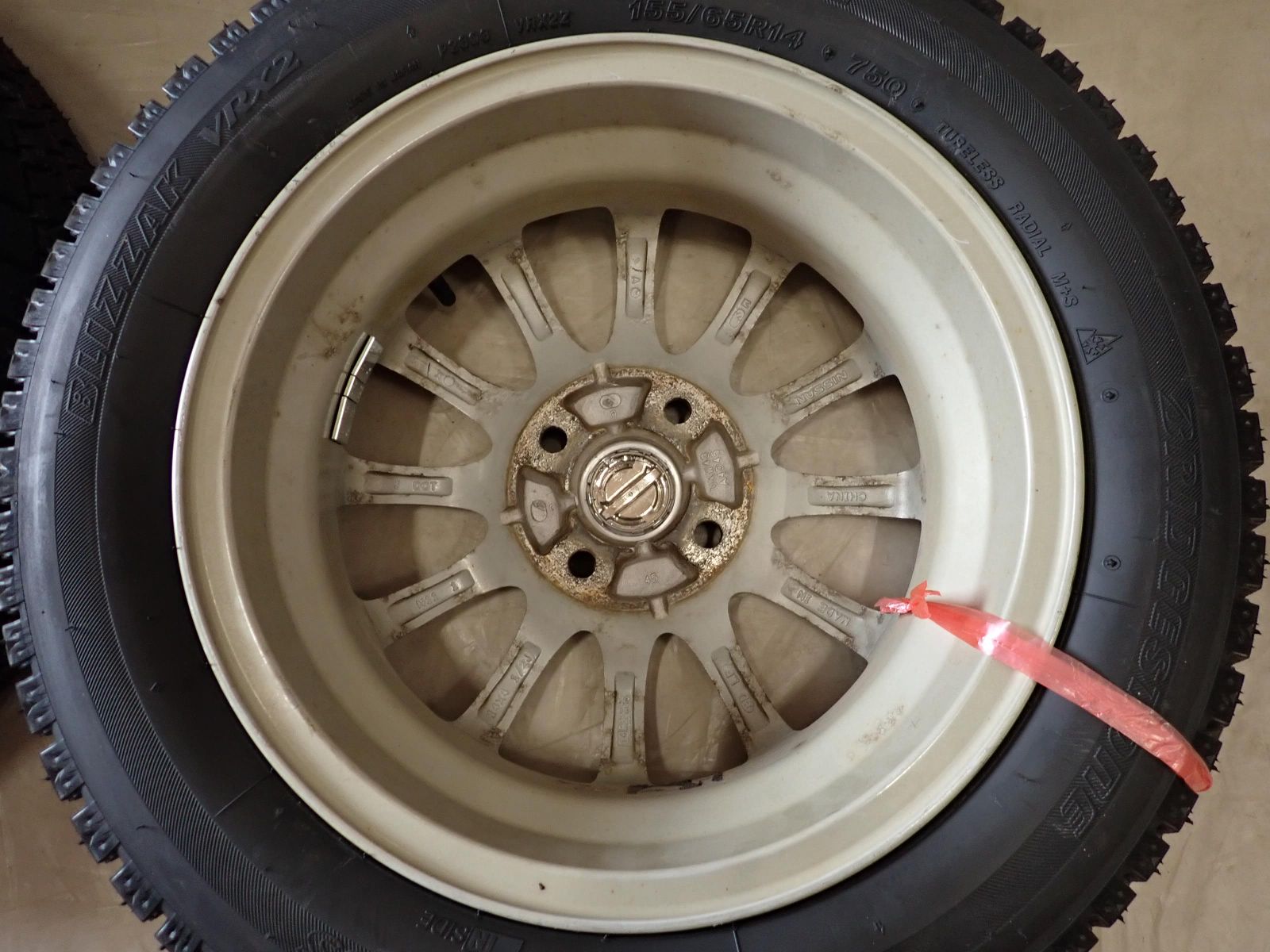 ブリザック VRX2