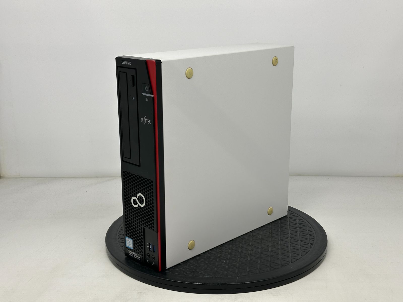 Win11Pro 高性能 第8世代 i7 搭載 FUJITSU ESPRIMO D588/V i7