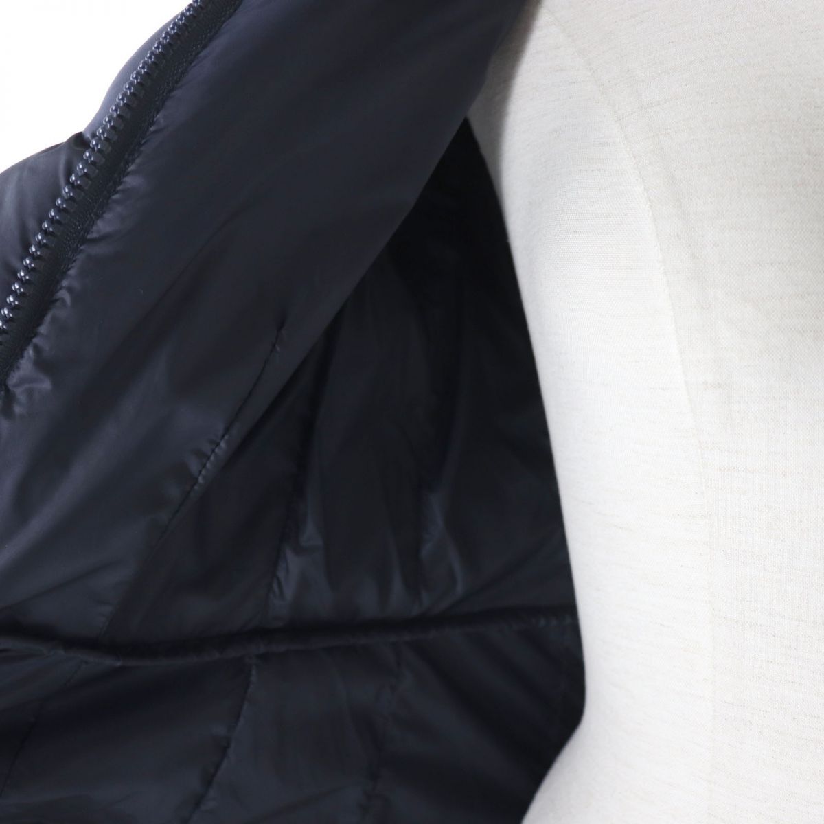 良品☆国内正規品 MONCLER モンクレール HERMINE エルミンヌ