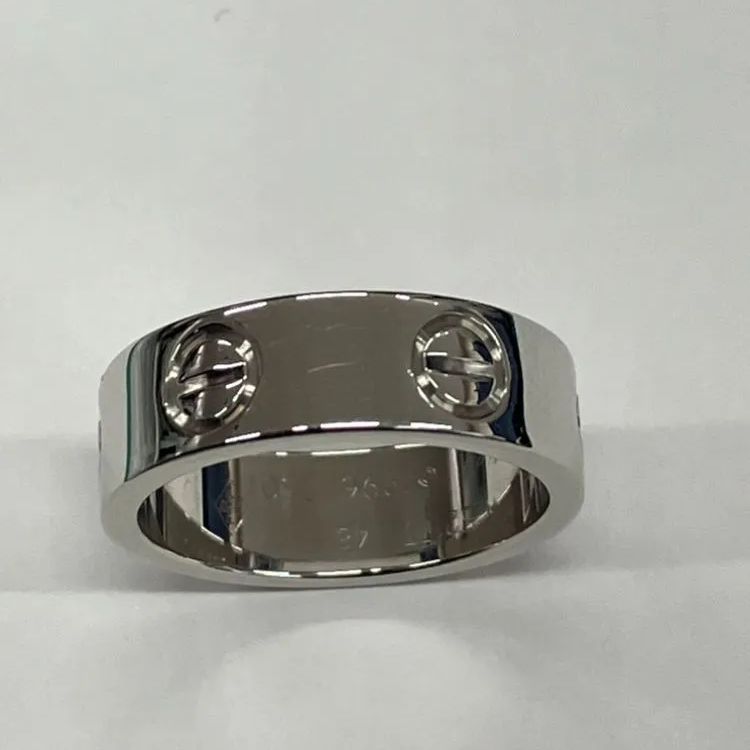 Cartier カルティエ ラブリング ホワイトゴールド 750刻印 Cartier カルティエ ラブリング ホワイトゴールド 750刻印