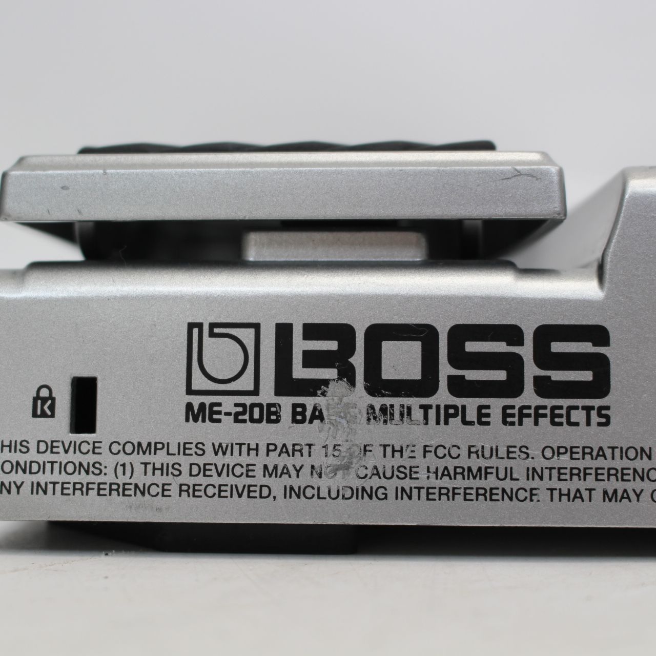 BOSS ME-20B ベース マルチエフェクター ボス エフェクター BOSS ME-20B ベース用 エフェクターME20B ボス 【 金沢