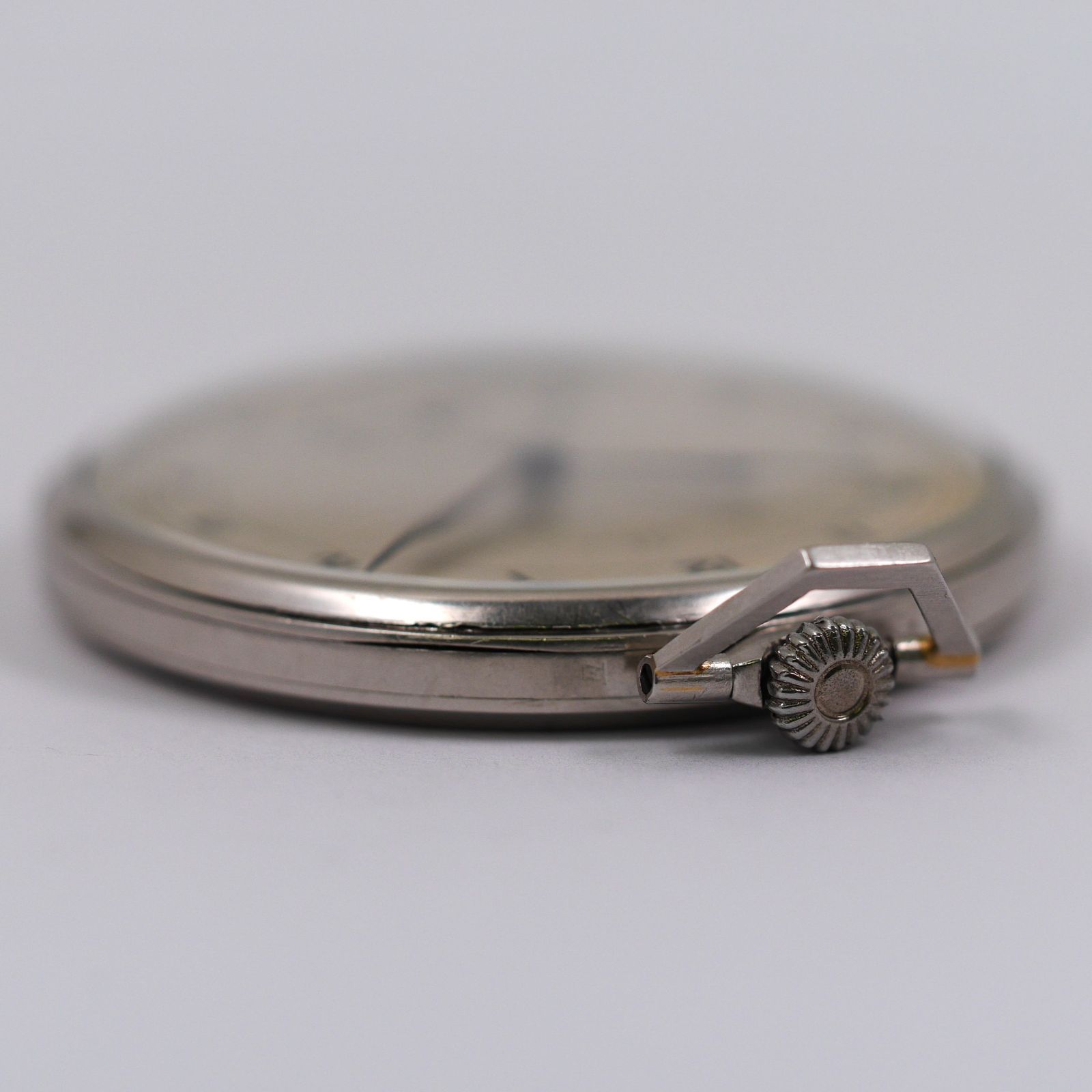no9【至宝】OMEGA Pt950 無垢ケース 懐中時計 45.5mm 15JEWELS 