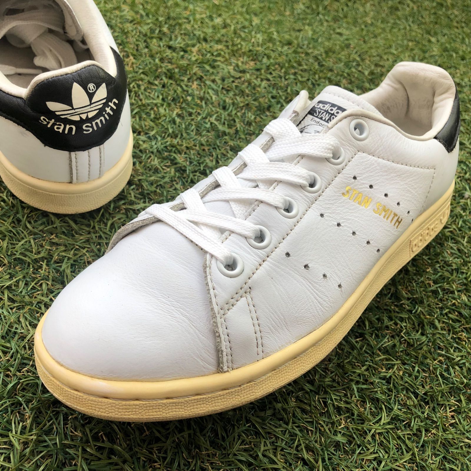 美品23 adidas STANSMISTHアディダス スタンスミス HW100