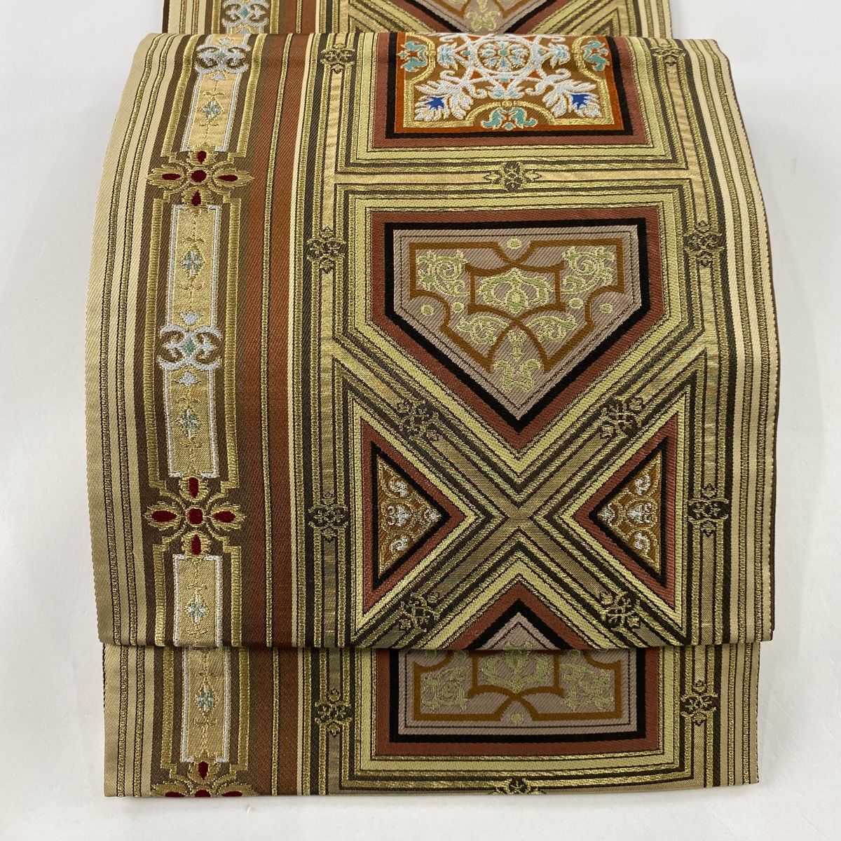 袋帯 秀品 落款 幾何学模様 金糸 箔 金色 六通 正絹