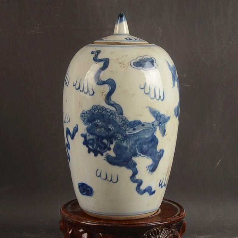 激安直営店 現代工芸品 陶磁器 景徳鎮 青花獅子冬瓜壇 美術品 置物 装飾品 工芸品