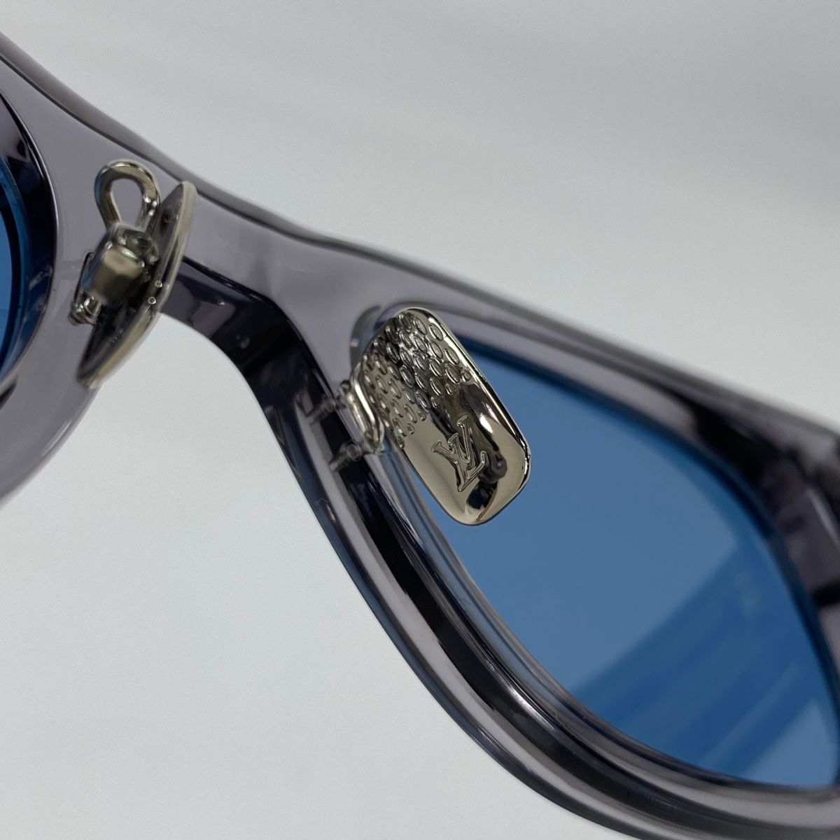 ルイ・ヴィトン Z2184U サングラス・コンフィデンス・スクエア ラウンド サングラス・LV コンフィデンス・スクエア ラウンド S00｜ルイ