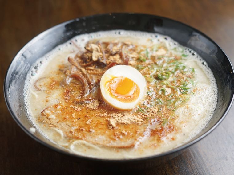 おススメ今、これが一番ハマってますマルタイ 熊本黒マー油 とんこつラーメン - メルカリ