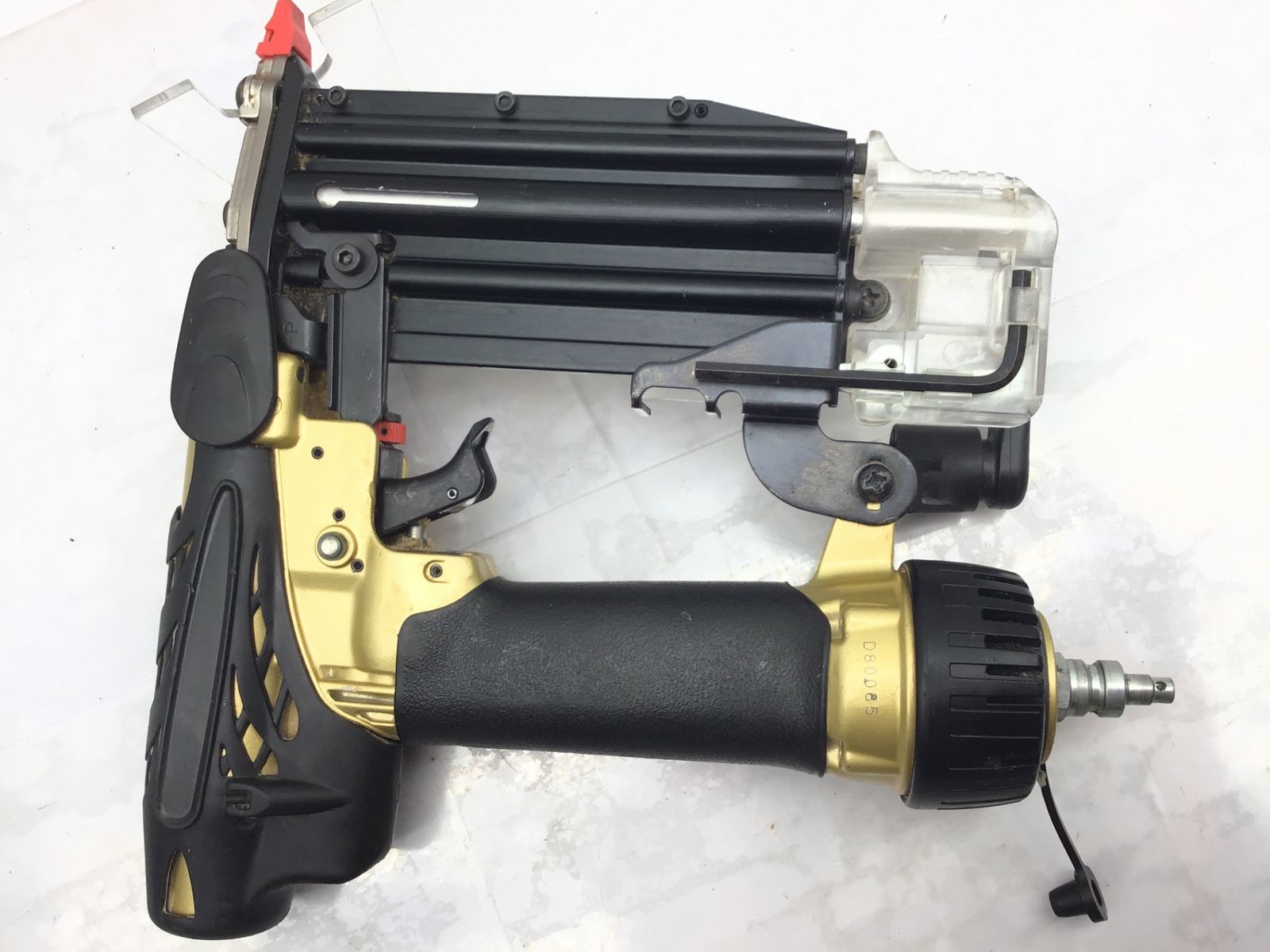 日立工機 NP55HM 高圧ピン釘打ち機 55㎜【野田愛宕店】【店頭取引限定