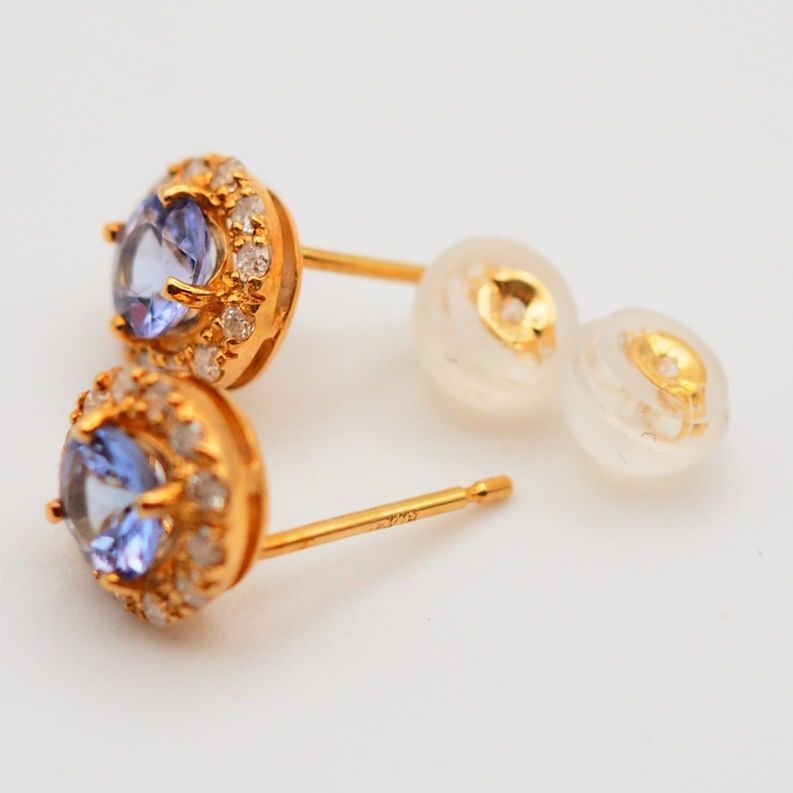 K18 天然タンザナイト 0.60ct 天然ダイヤ 0.20ct 取巻ピアス