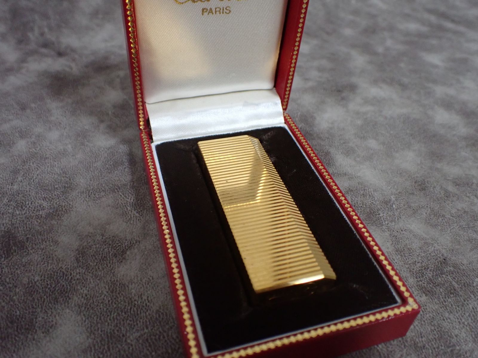 Cartier カルティエ ガスライター ゴールド系カラー ペンタゴン