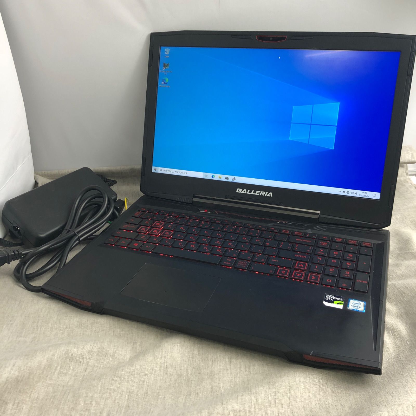ゲーミングノートパソコン i7-6700hq  GTX 965M（4GB） ゲーミングノートパソコン i7-6700hq GTX 965M（4GB）