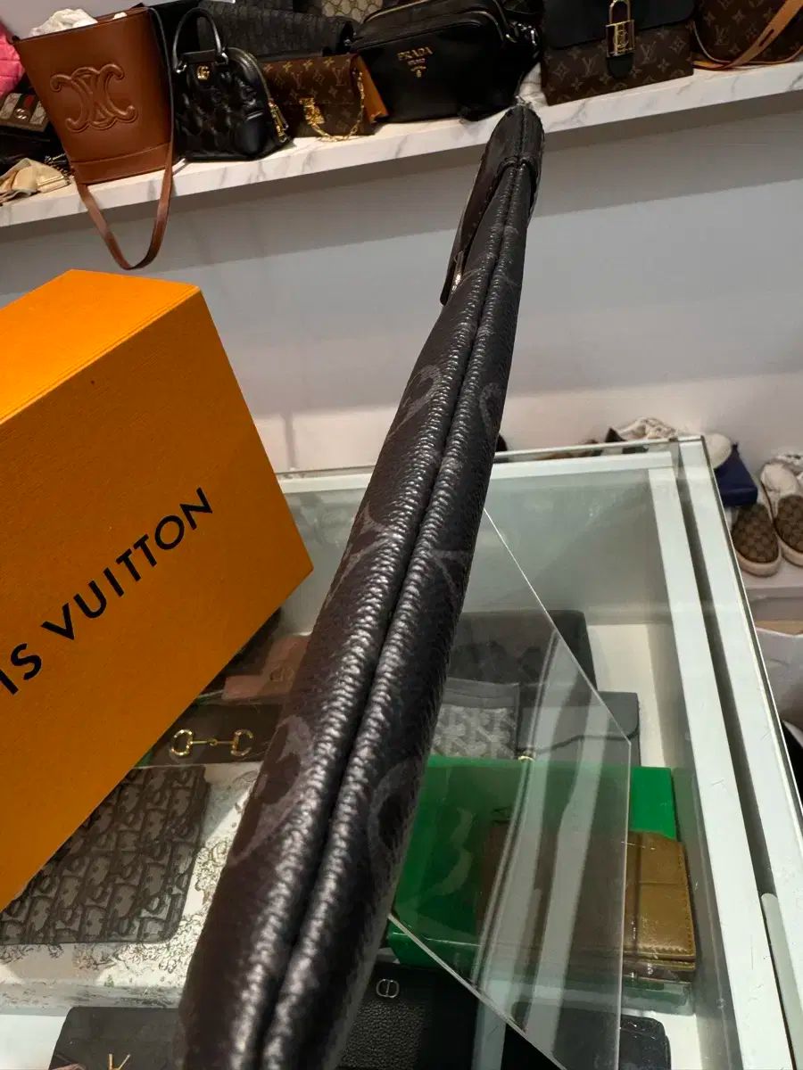 Vuitton ルイヴィトン