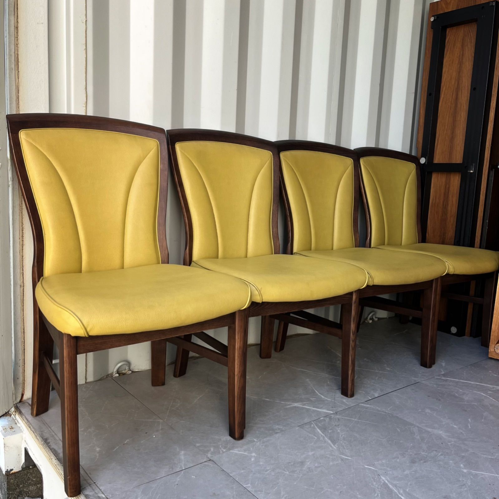 カリモク チターノ