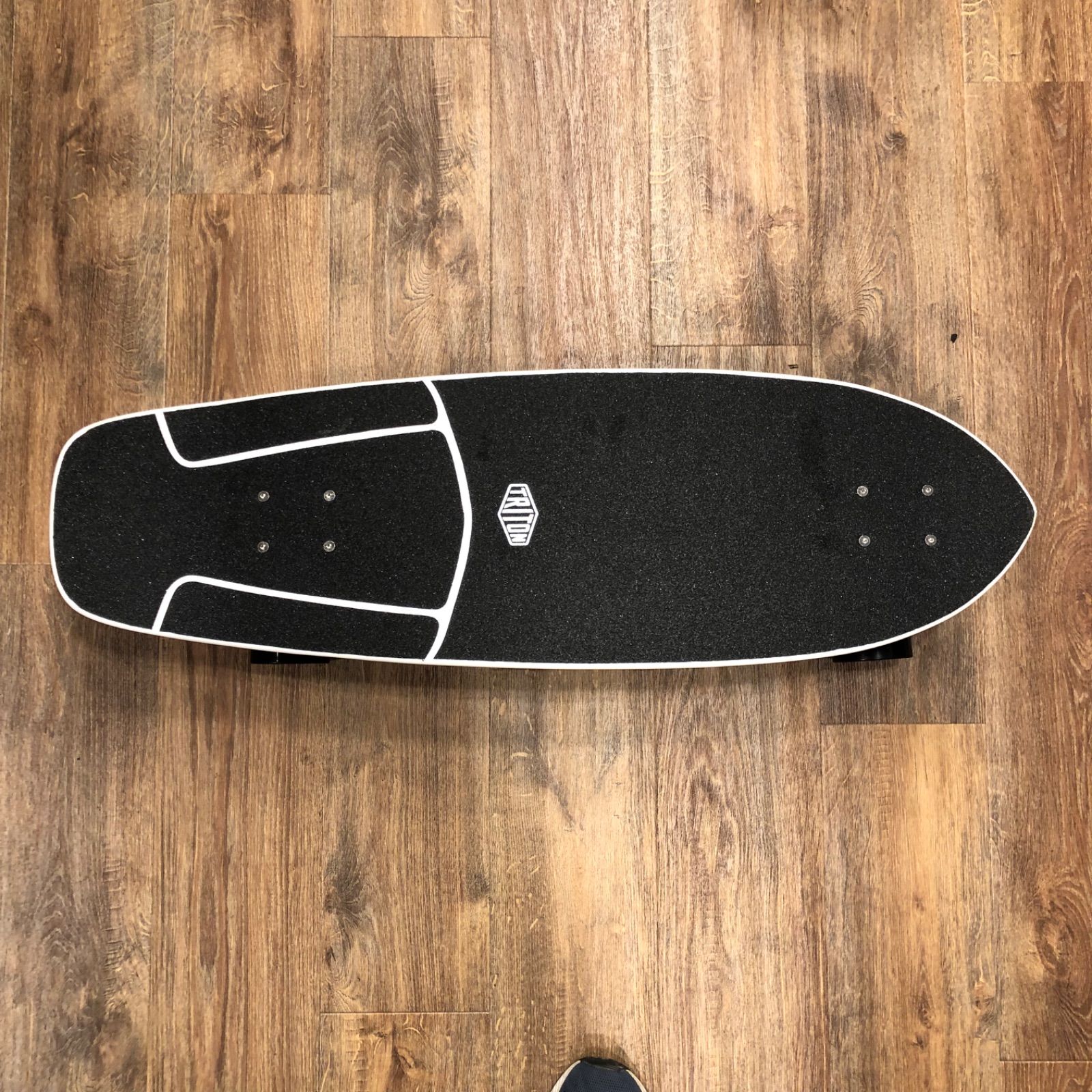 TRITON by CARVER THE SEA 31インチ カーバートリトンスケートボード