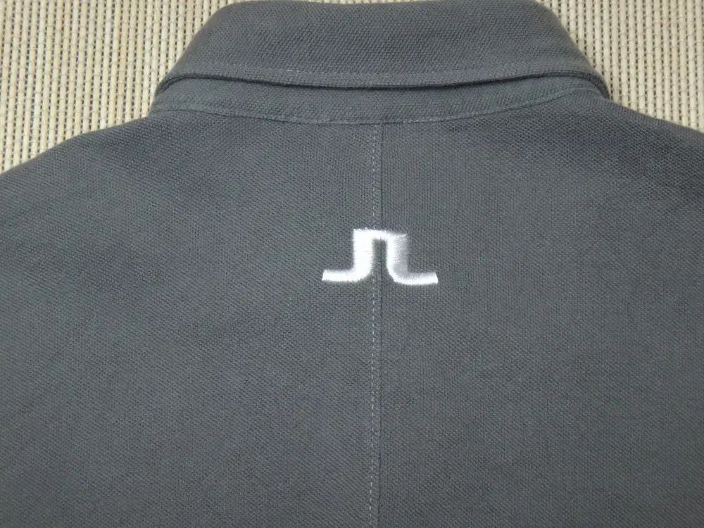 リコーGXR➕P10 シャッター回数100程度 GXR情報 | リコー公式ブログ GR