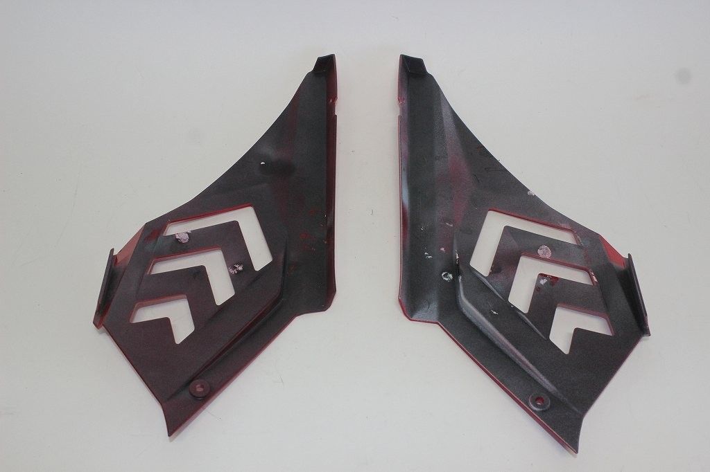 Honda用 CBR650R cbr650r 2025 以降 カスタム サイドカバー 赤