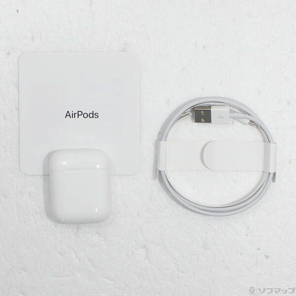 展示品〕 AirPods 第2世代 with Charging Case MV7N2J／A【377