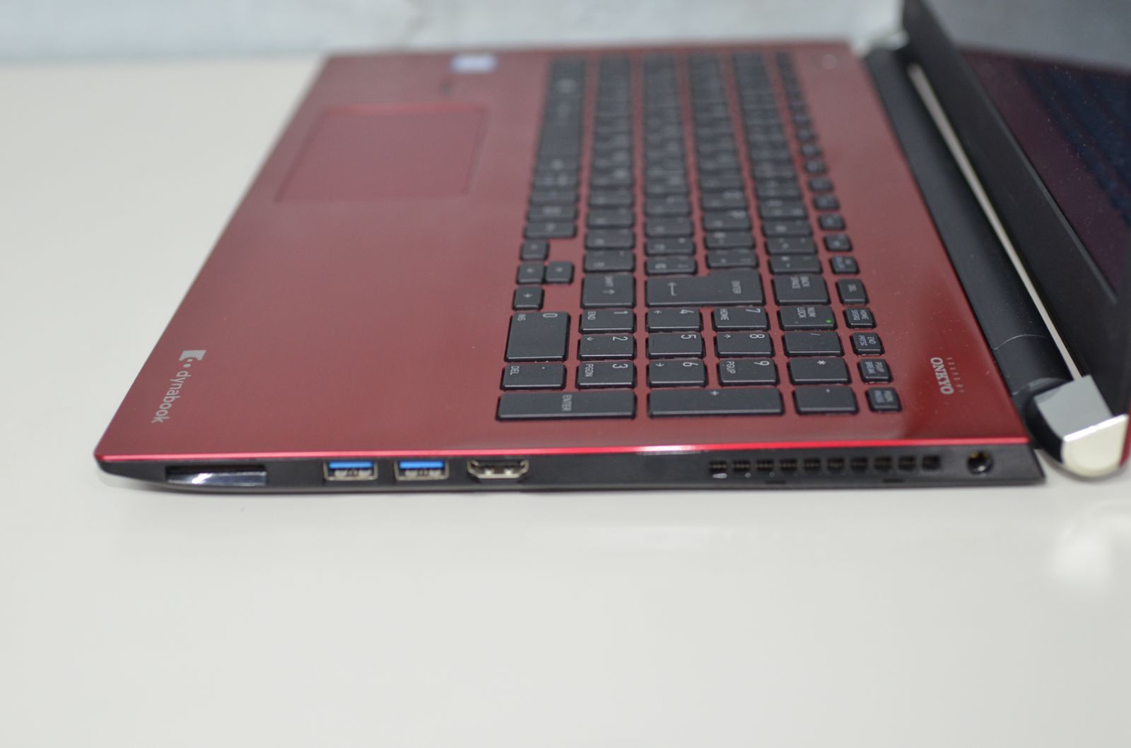 中古良品ノートパソコン Windows11+office 爆速SSD512GB 東芝 T75/ER