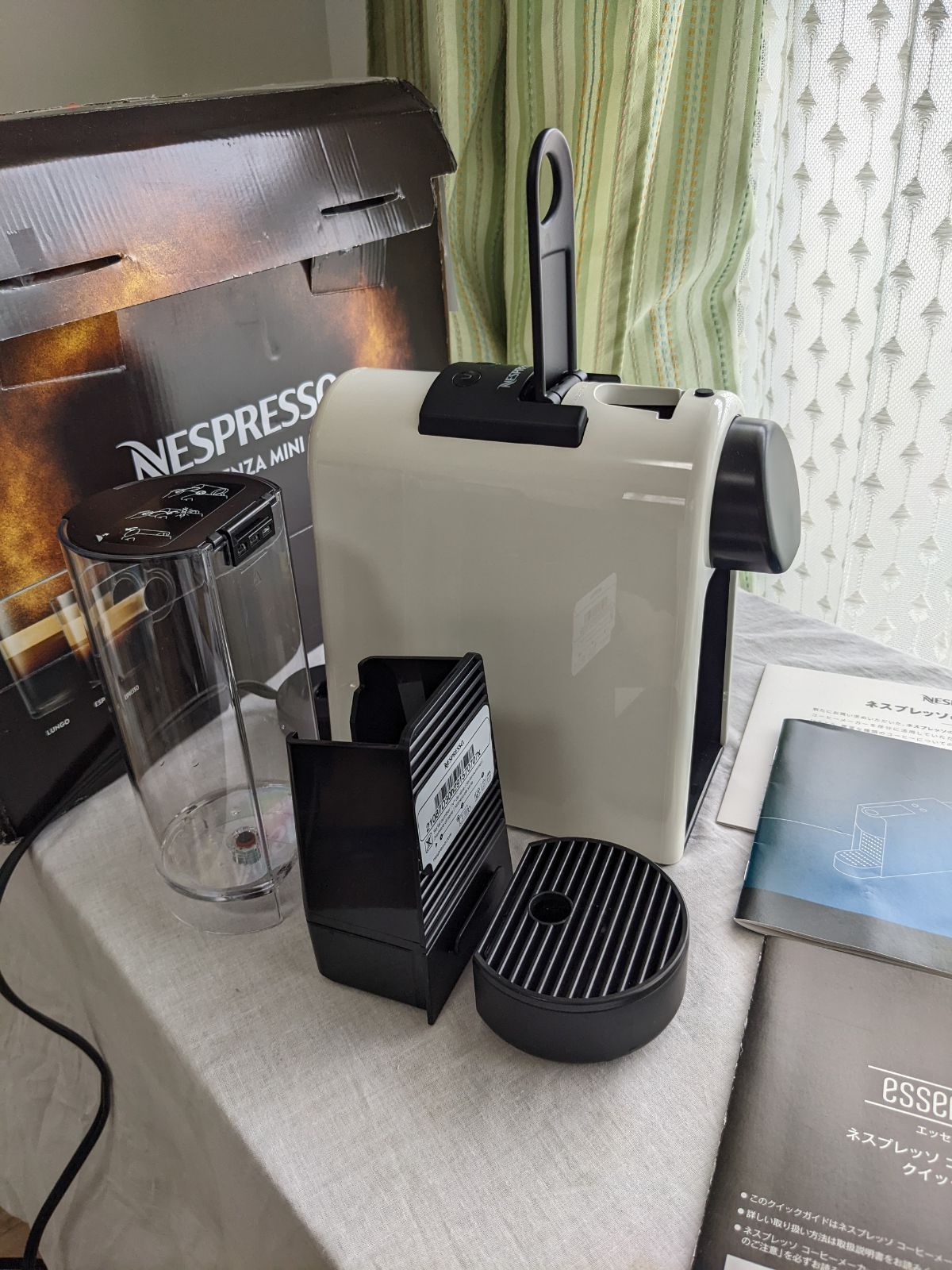 ネスプレッソ 本体 エッセンサミニ C30 2021年製 - コーヒーメーカー 