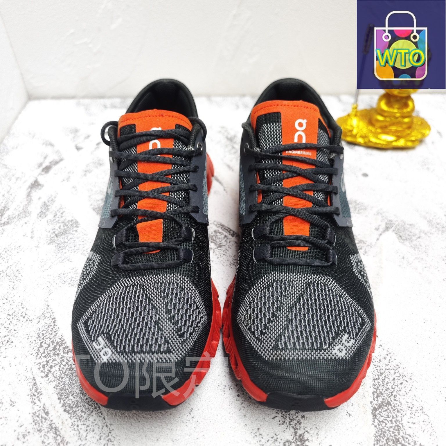 オン　ランニングシューズ　メンズ　クラウドエクスプレス27.0センチ Amazon | [オン] ランニングシューズ クラウドX メンズ | ランニング