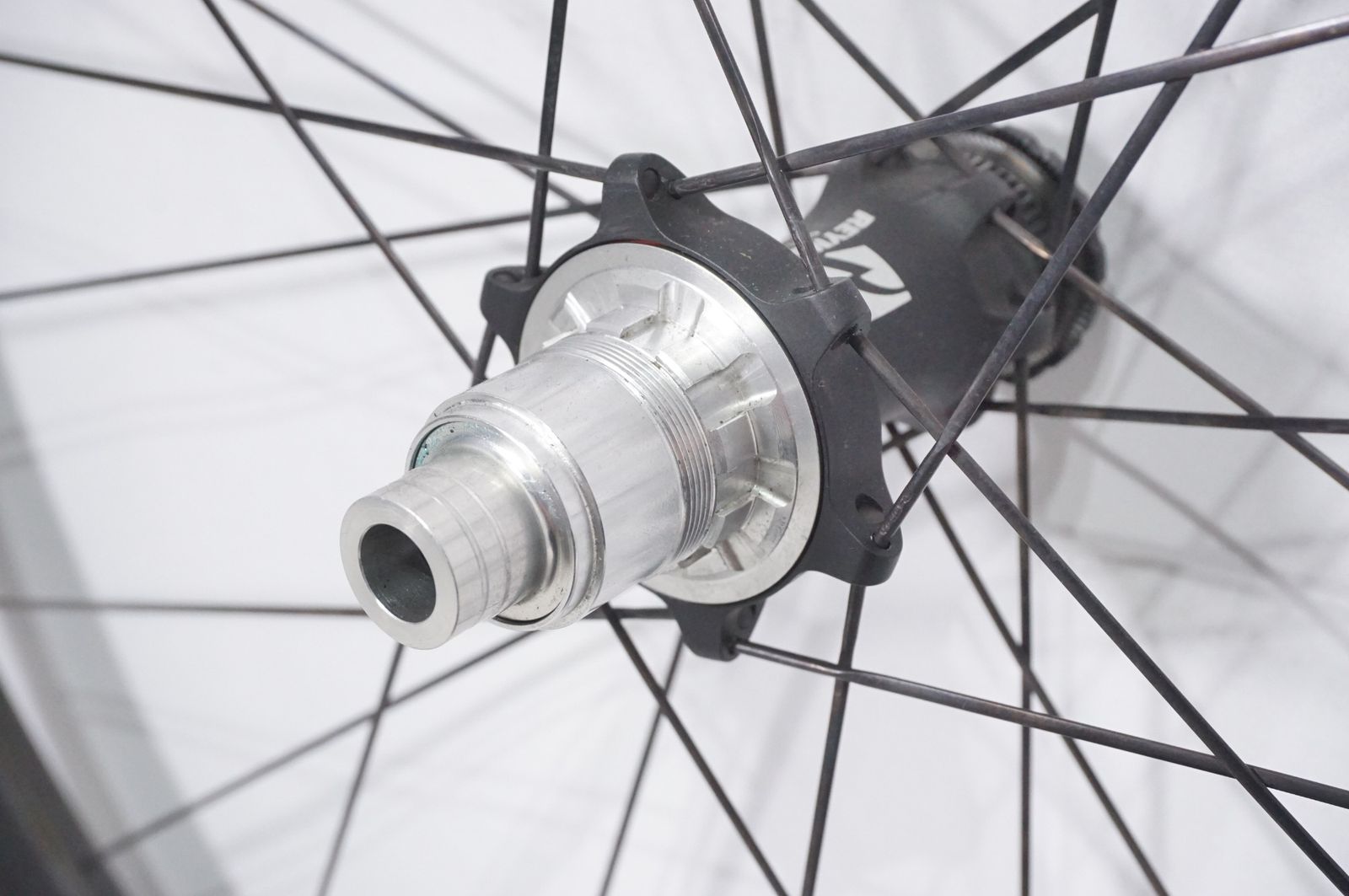 REYNOLDS 「レイノルズ」 BLACK LABEL 46 DISC SRAMフリー ホイール