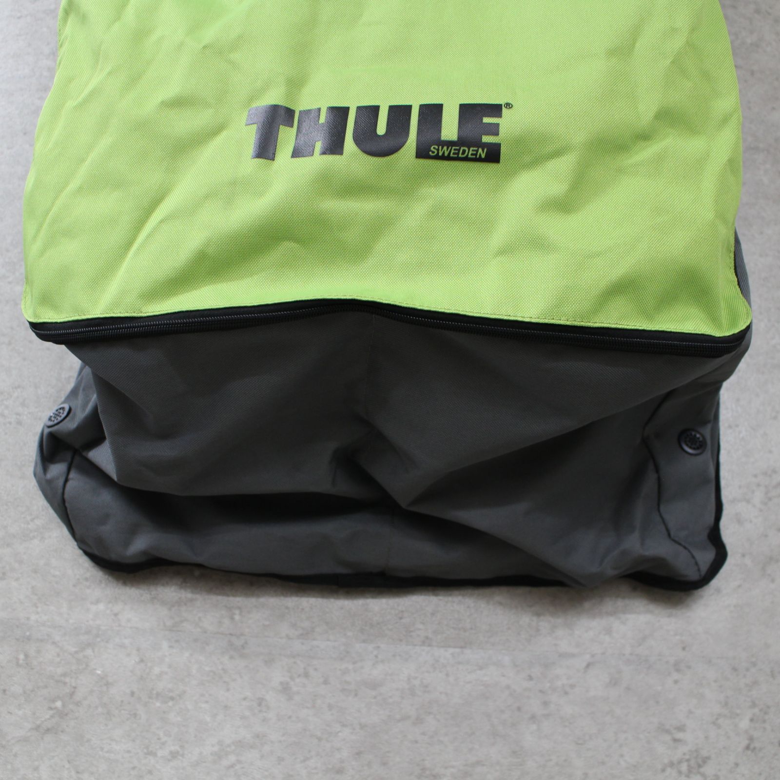 THULE スーリーシューズオーガナイザー　壁掛け RV用ストレージとオーガナイザー | Thule | 日本