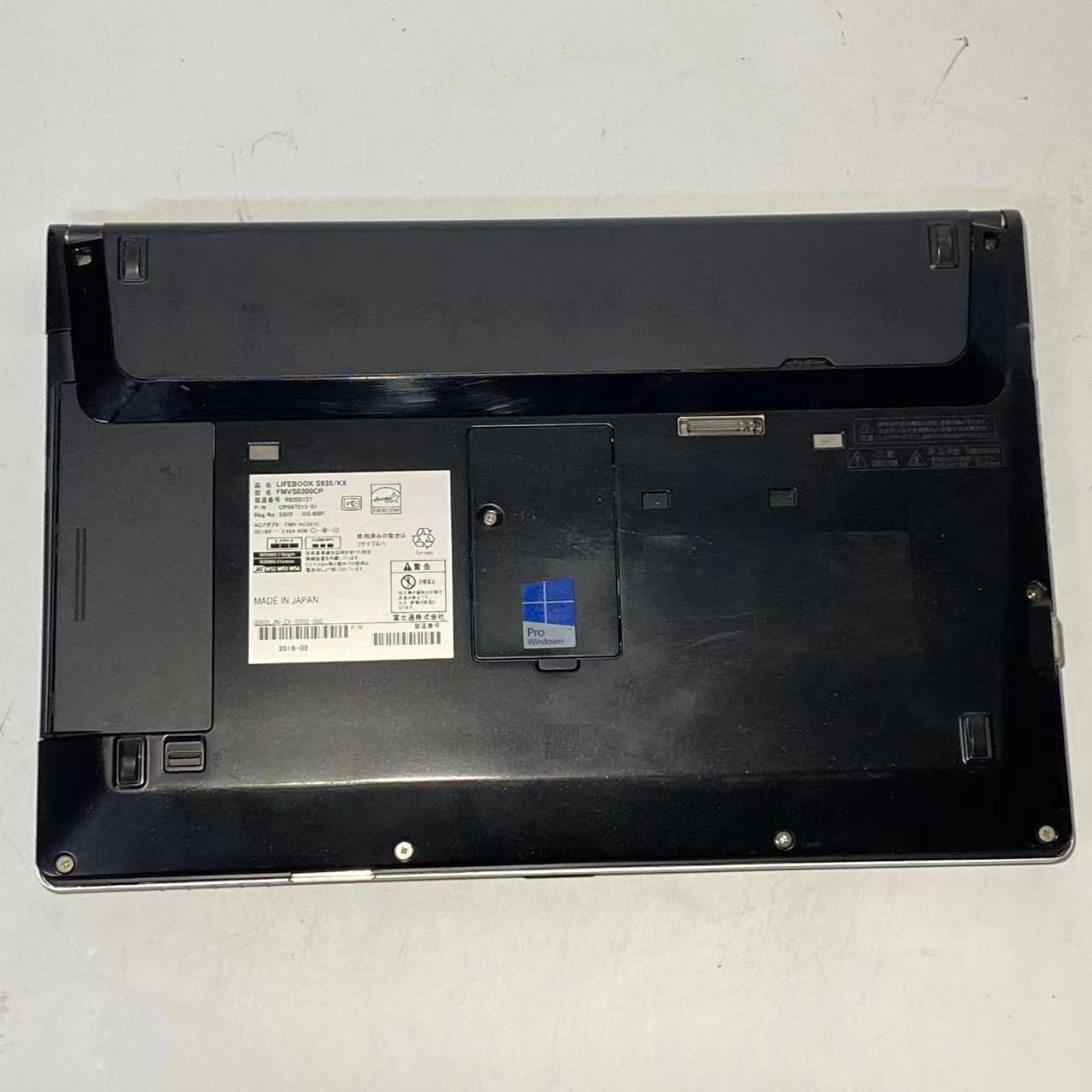 富士通 LIFEBOOK S935/KX Core i5-5300U / 4GBメモリ / HDD無し/BIOS