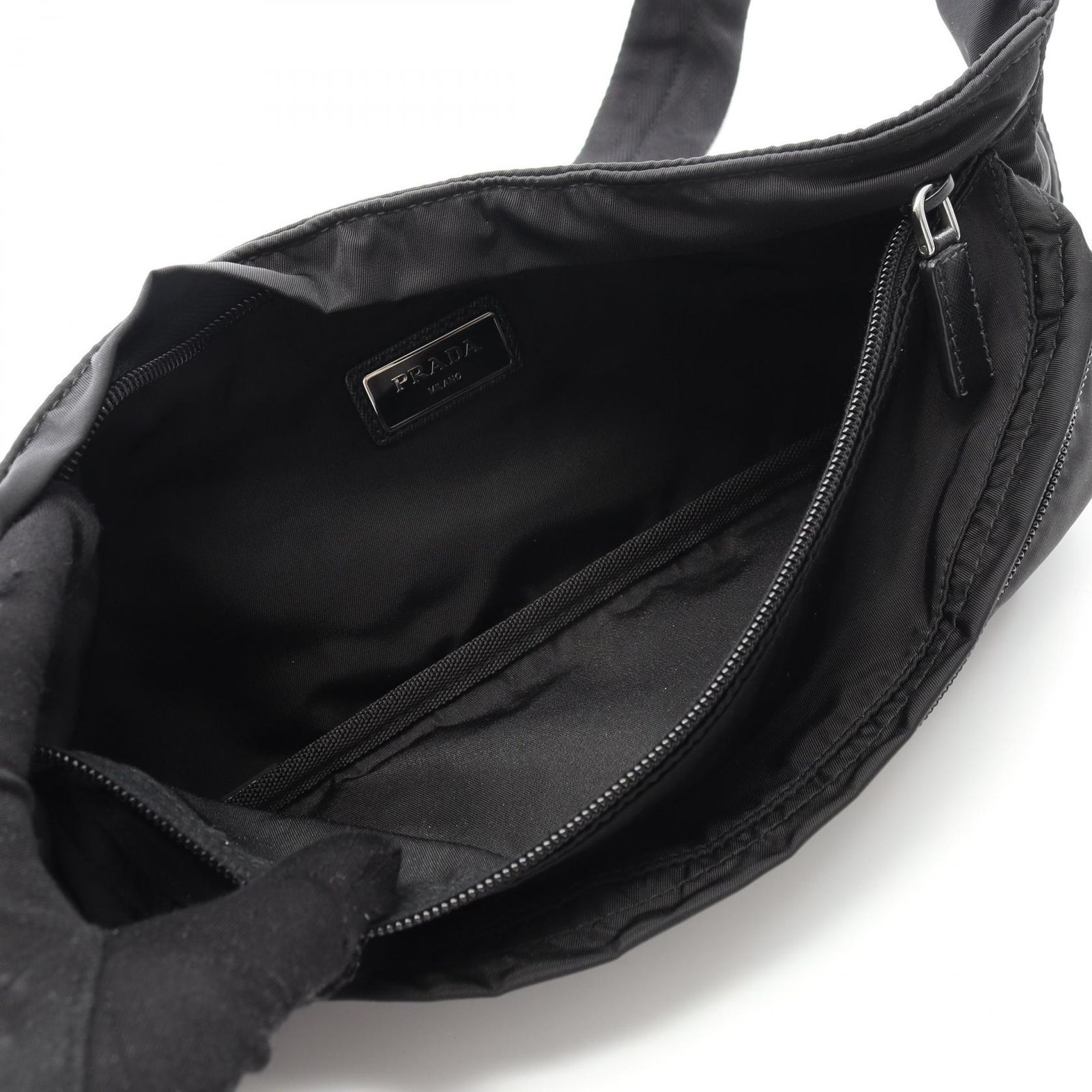 極美品✨ PRADA プラダ ナイロン ボディバッグ V132 ユニセックス 極美品✨ PRADA プラダ ナイロン ボディバッグ V132 ユニ