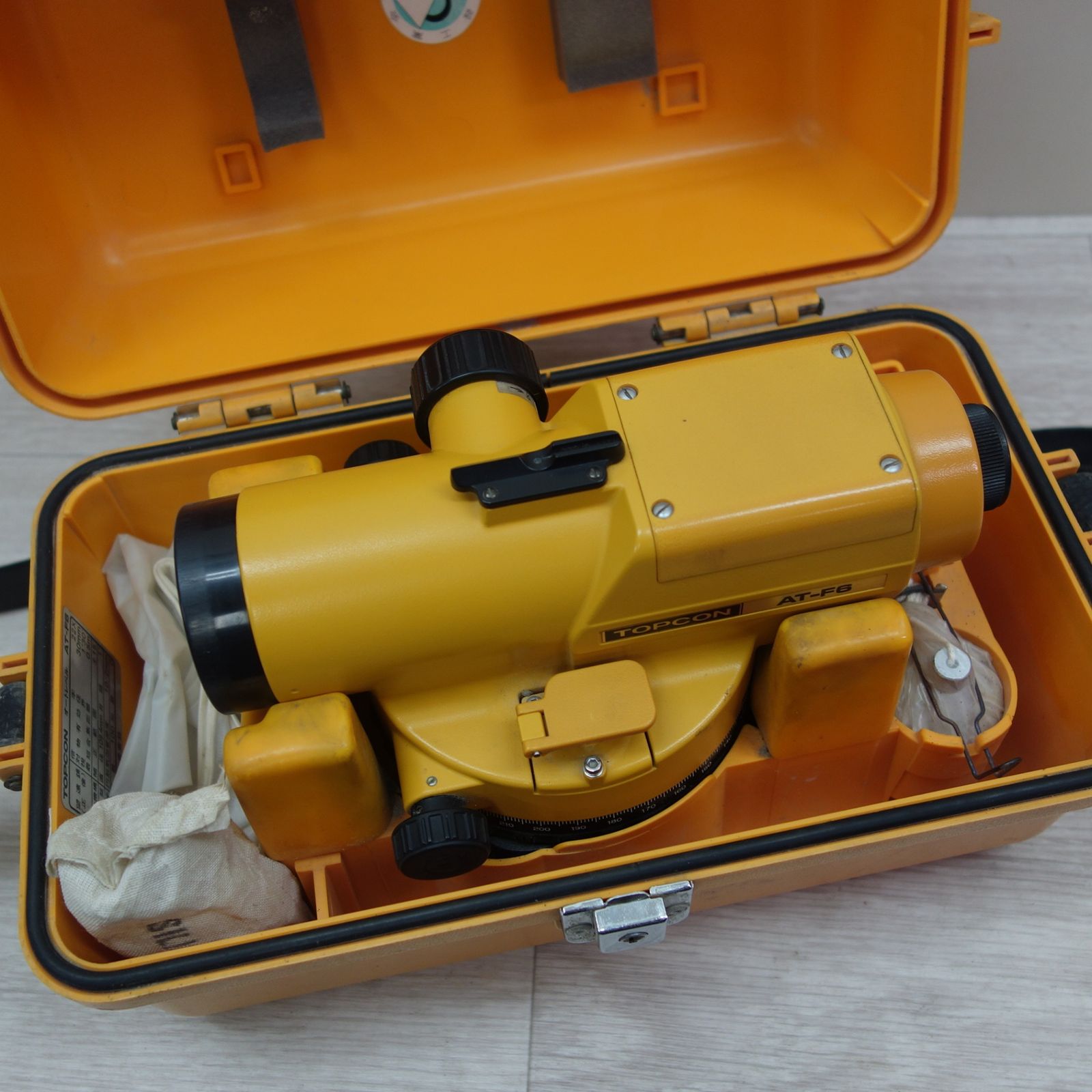 送料無料] ☆TOPCON トプコン オートレベル 測量機 AT-F6 測定器
