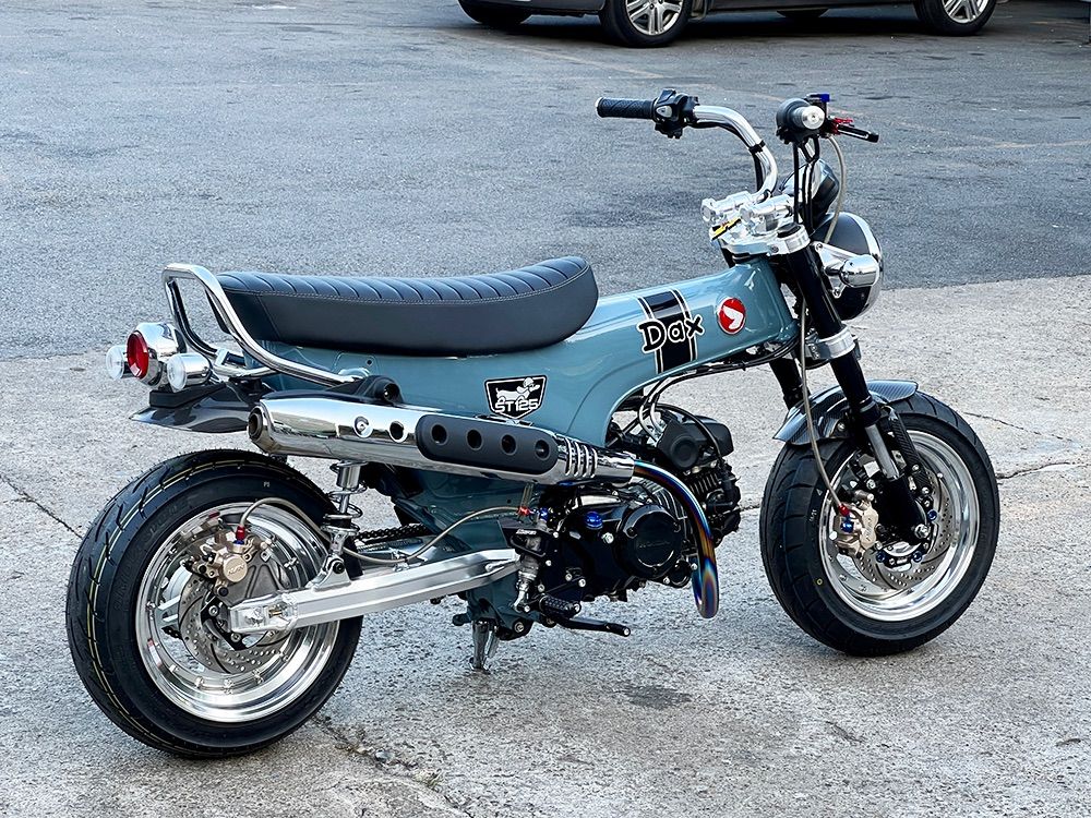 アウトレット品】 Dax125/ダックス125 カーボンリアフェンダー