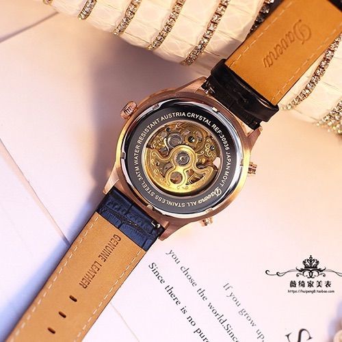 ゴールド×ブラック DAVENA 自動巻き 腕時計 - メルカリ