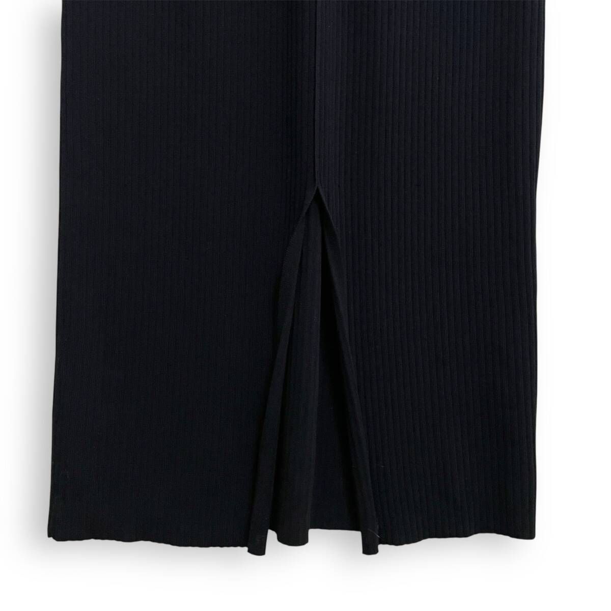 Uネック リブワンピース