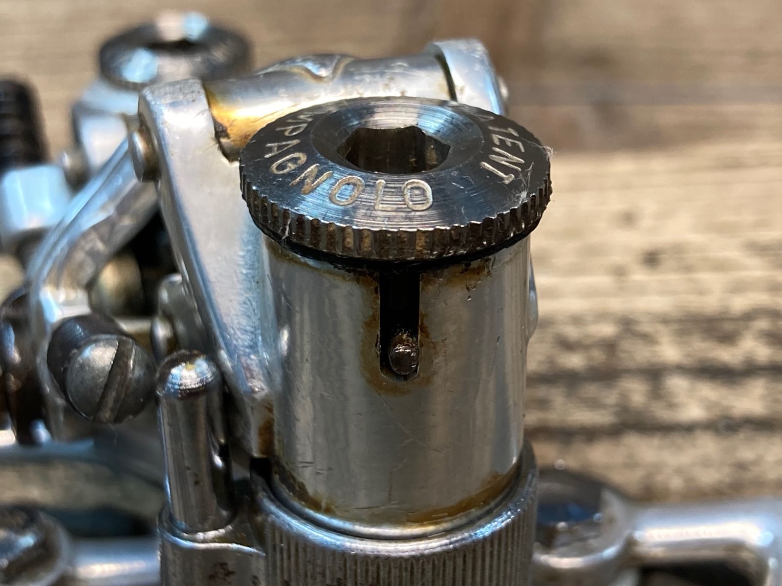 カンバニョーロ1978年ヌーボレコードリアディレイラー JB981 カンパニョーロ CAMPAGNOLO ヌーボレコード NUOVO RECORD
