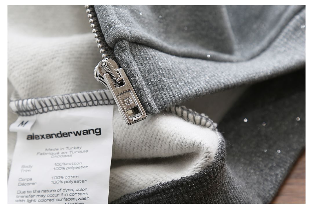 ★☆ALEXANDER WANG シルバートップス☆★