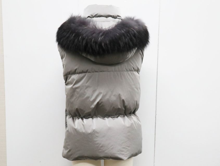 MOORER ムーレー FUENTE-FUR-AMC ダウンベスト リアルファー シルバー サイズ40 レディース ダウン アウター